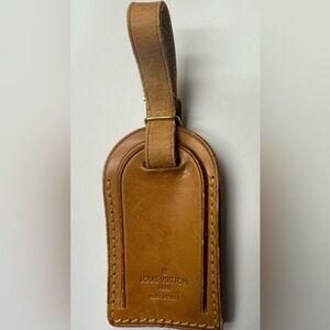 Louis Vuitton Tan Leather Luggage Tag